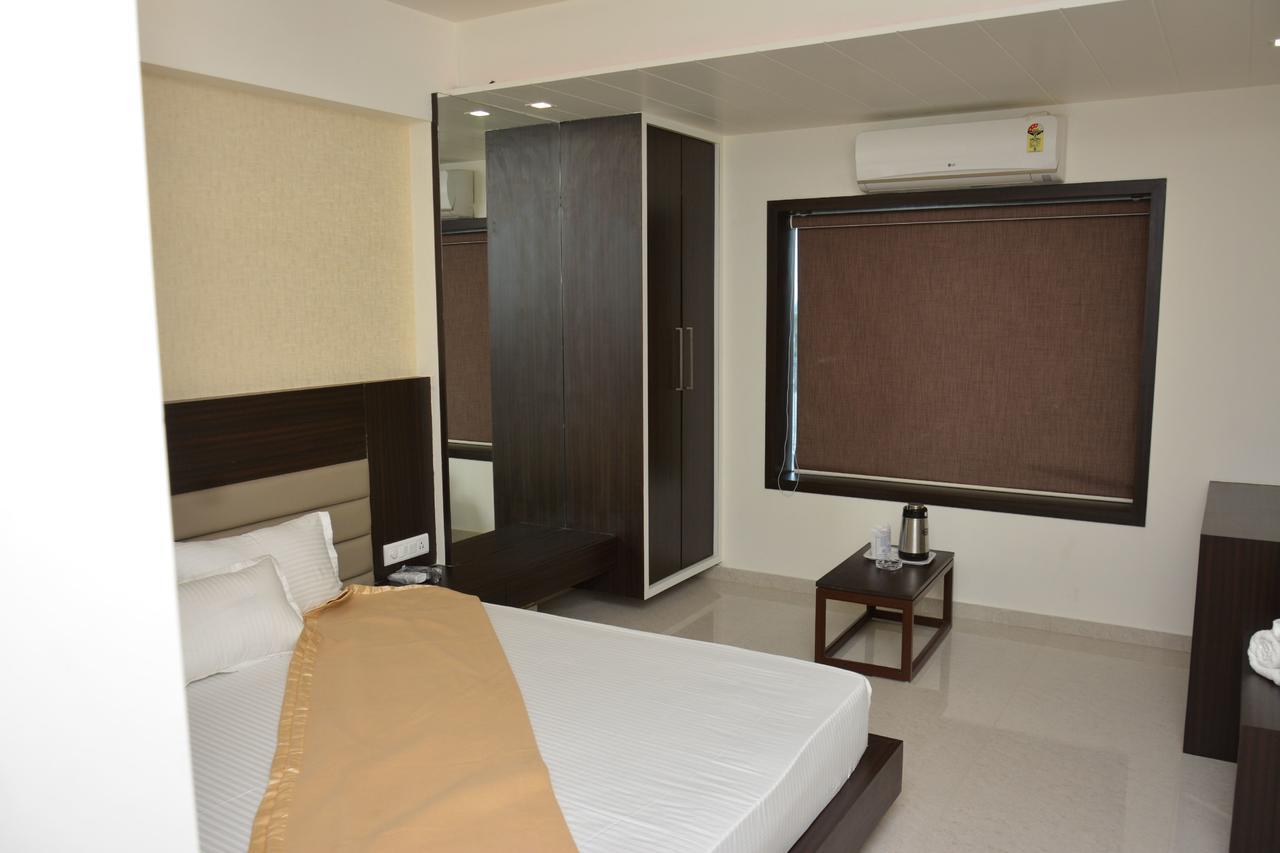 Hotel Darshan Rājula Extérieur photo